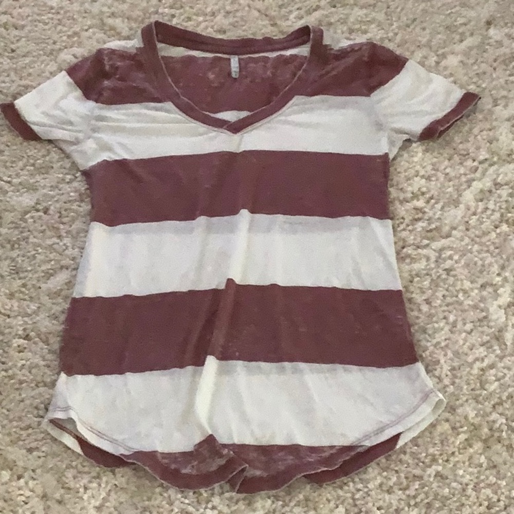 V neck t shirt